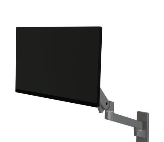 Jak wybrać uchwyt ścienny do monitora, by maksymalnie wykorzystać przestrzeń i ergonomię pracy